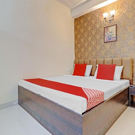 Hotel O Sky View Ludhiana Ngoại thất bức ảnh
