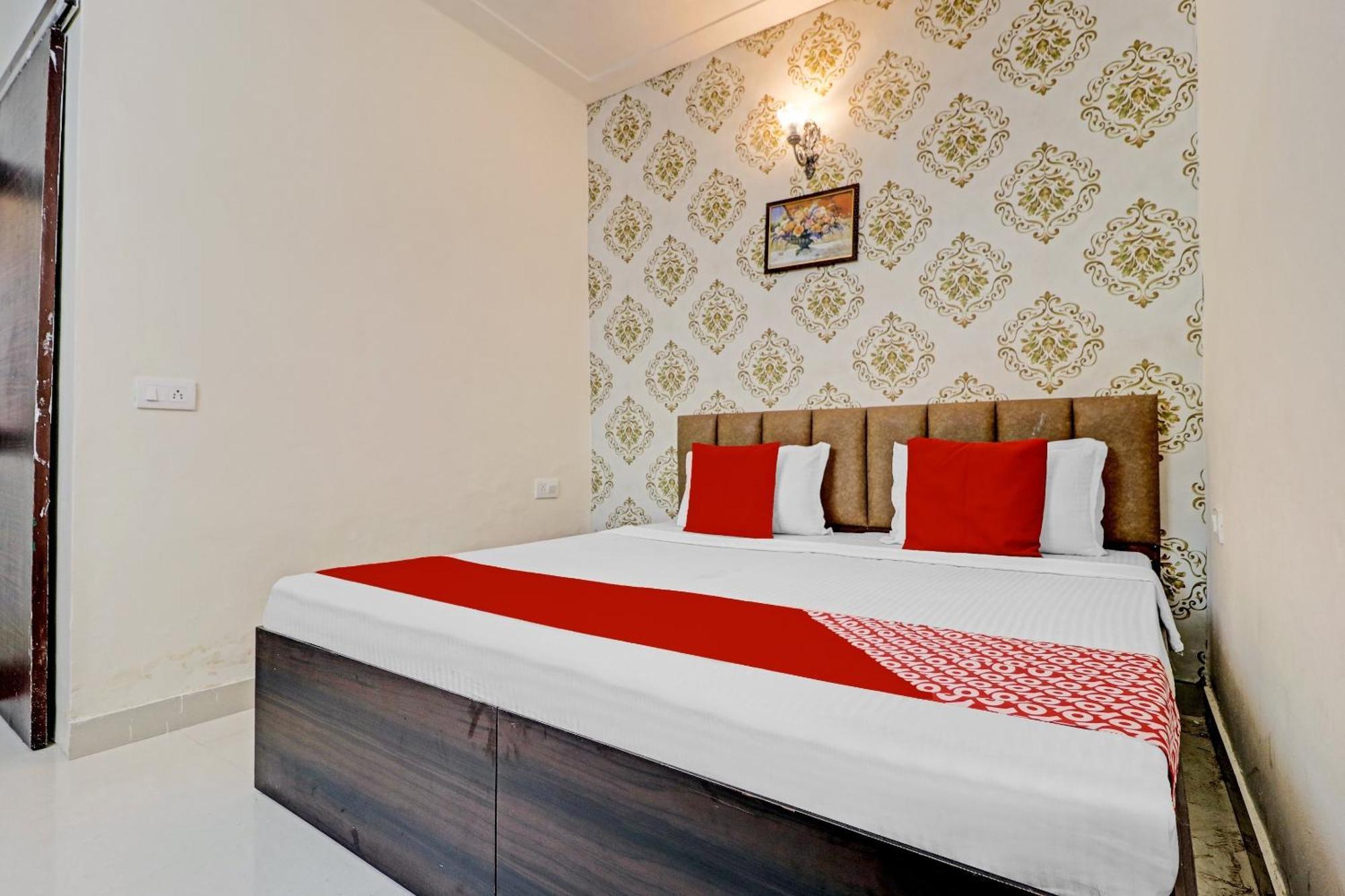 Hotel O Sky View Ludhiana Ngoại thất bức ảnh
