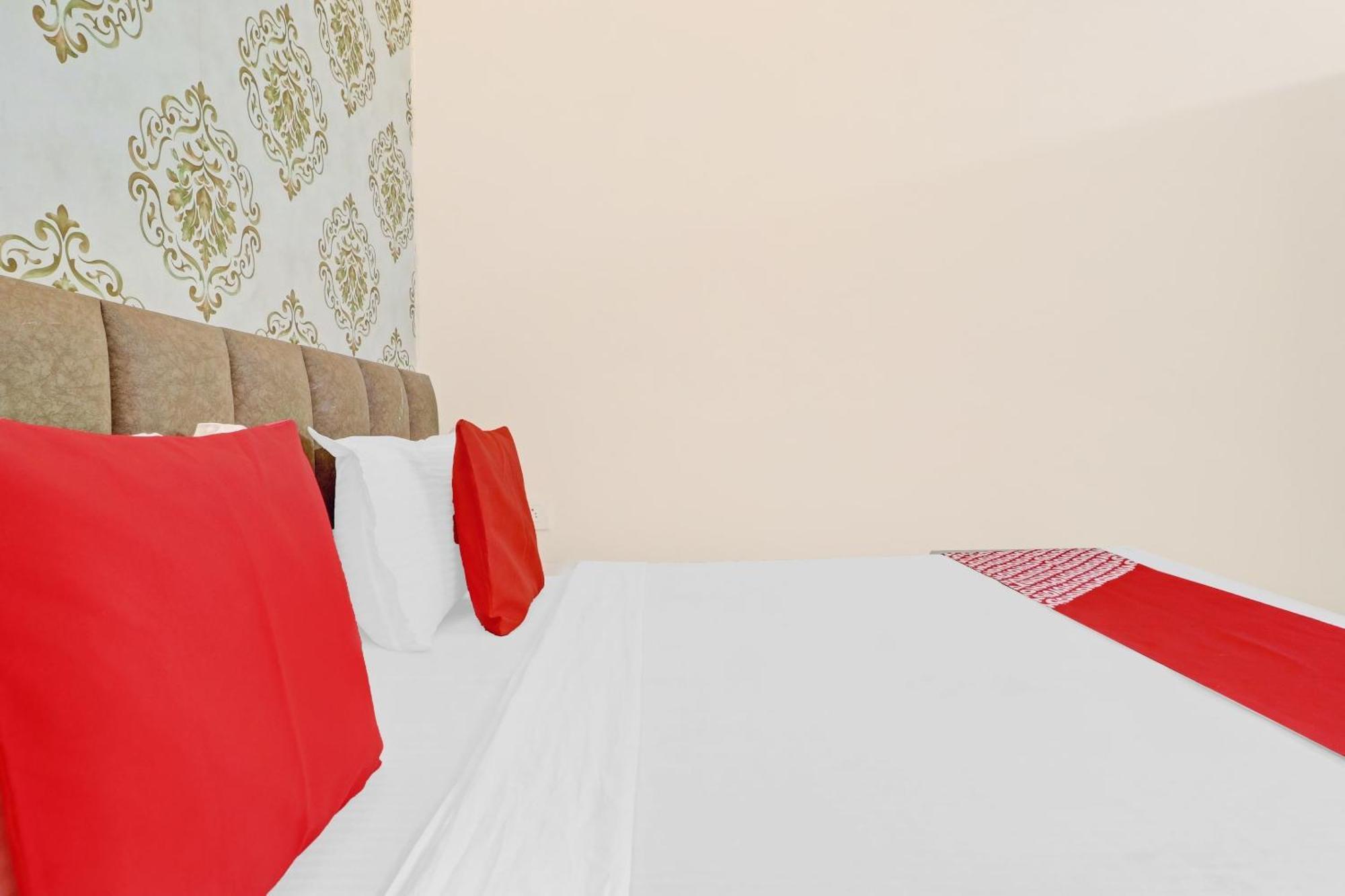 Hotel O Sky View Ludhiana Ngoại thất bức ảnh