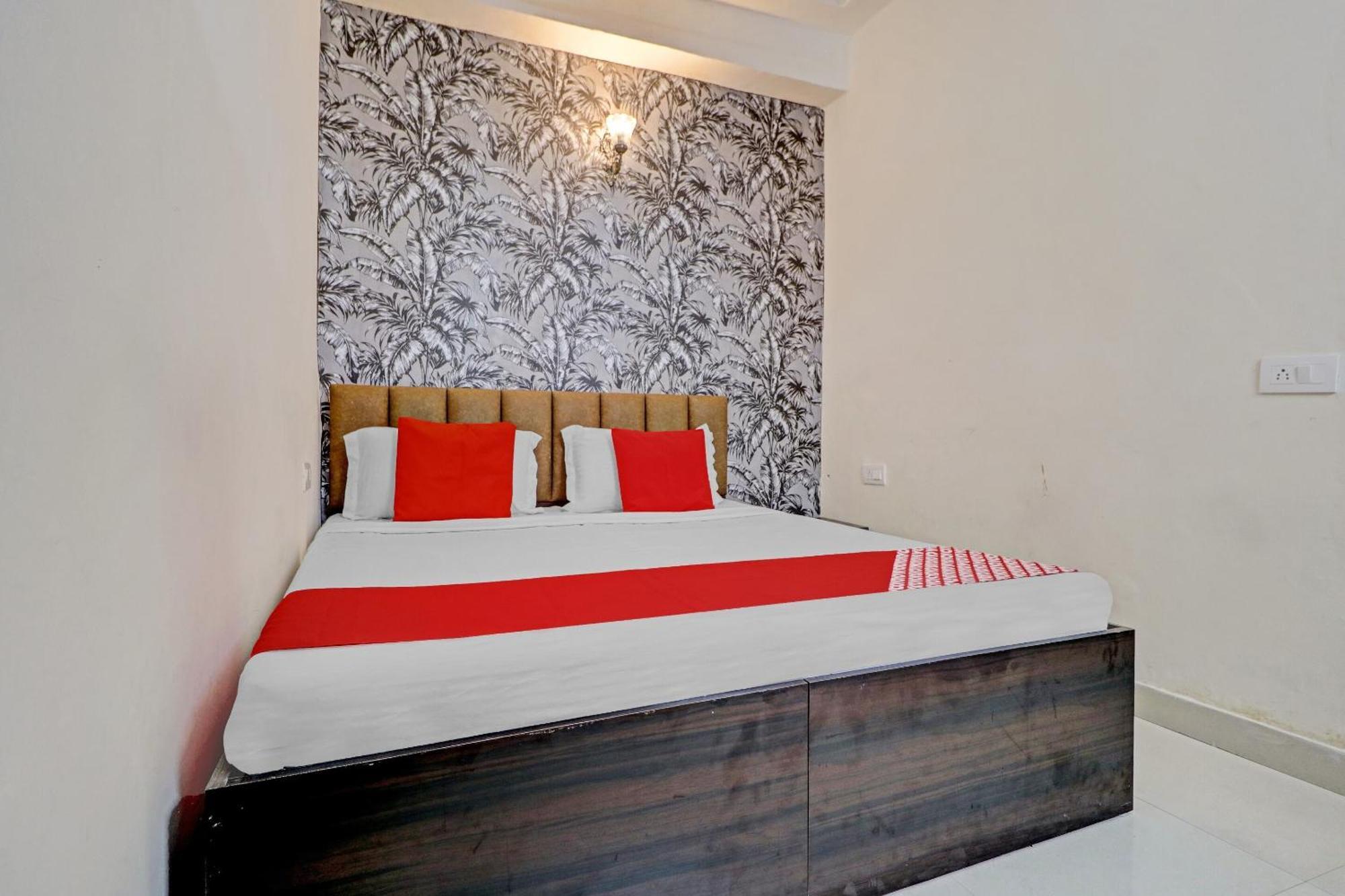 Hotel O Sky View Ludhiana Ngoại thất bức ảnh